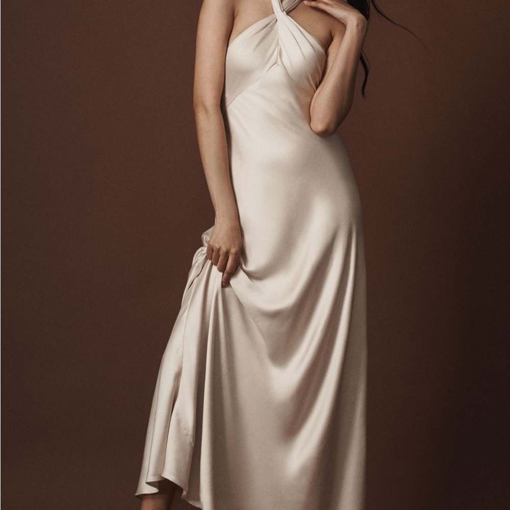 Elegant Cream Halter Dress